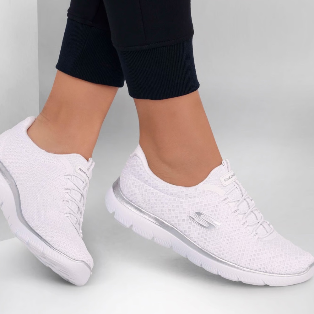 Womens Skechers Trainers Casual Shoes Summits – White – Slip On Foam Size 9